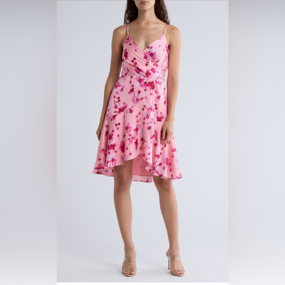 NEW…HUTCH Floral Tie Back Wrap Dress